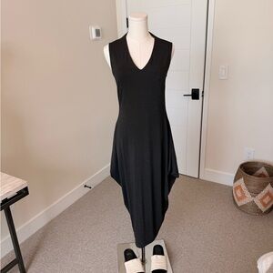 Ruti Iconic Sleeveless Jersey Dress